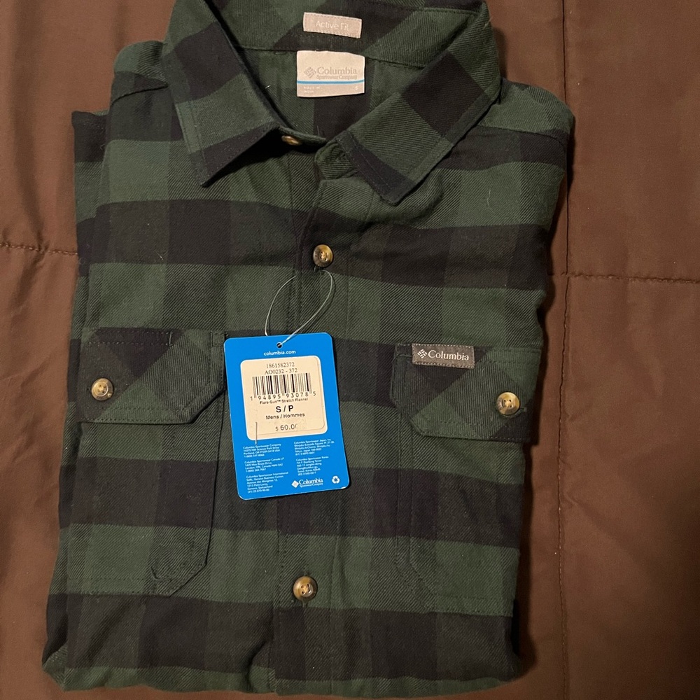 Columbia Forest Green and Black Checkered Shirt